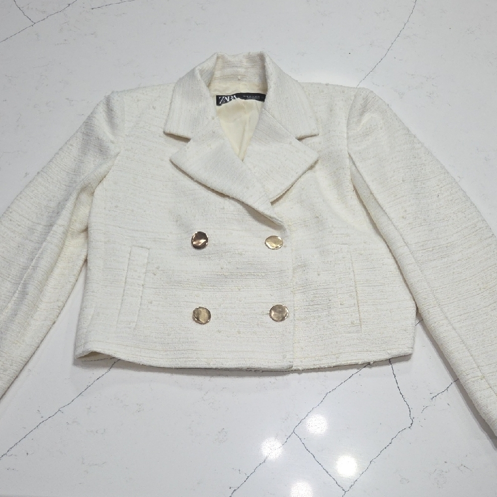 Zara Cream Textured Fabric Cropped Coat , With Shoulder Pads, Pre- Owned SzM - Picture 5 of 14